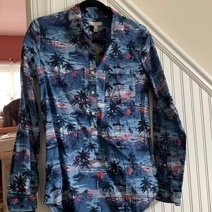 NWT JCrew Collared PullOver - Size 4 - Tropical print